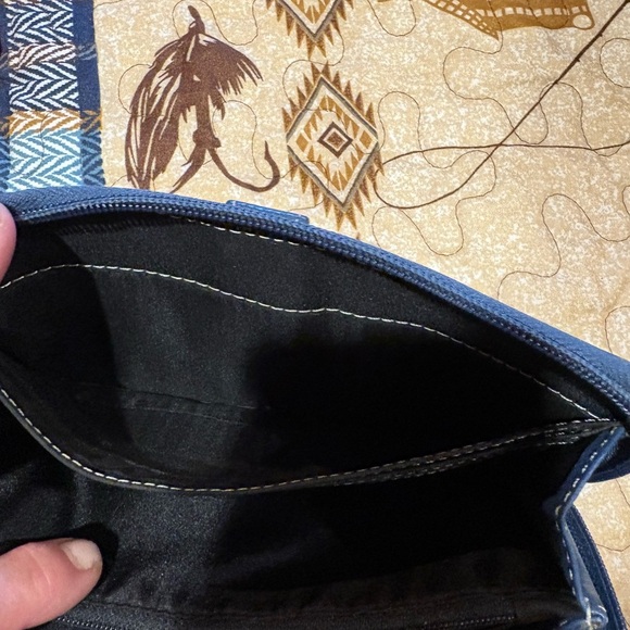 Tignanello blue pebble genuine leather zip-around wallet or clutch - Picture 8 of 14